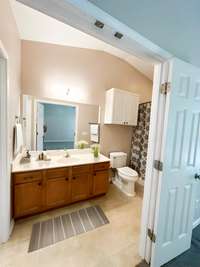 Virtual staging- Master bath