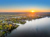 Enjoy the Old Hickory special sunsets every night from your balcony!