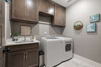 Laundry is less of a chore when your laundry room looks like this!