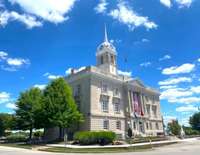 Downtown Columbia Courthouse in the Square