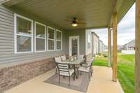 Covered patio (model home)