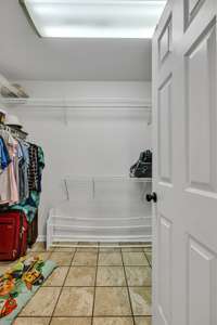 Large walk-in closet! 209 Fieldstone Dr.   Murfreesboro, TN 37127