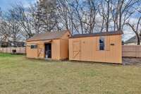 Garden shed and shop for extra storage purposes! 209 Fieldstone Dr.   Murfreesboro, TN 37127