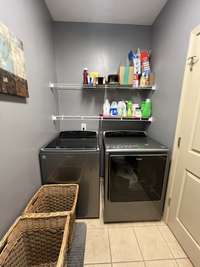 Utility Room w/Half Bath