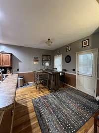 Breakfast Nook or Bar Area