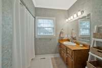 Large Bathroom #2