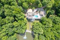 The water leads straight to your own dock and fantastic lake home.