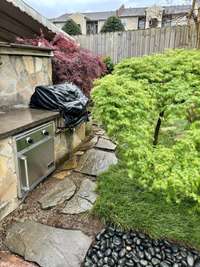 Outdoor Kitchen w Grill and Smoker