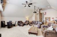 Host a game night, Superbowl party, or have large family gatherings in this 26x24 bonus room!