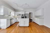 good cabinet space and counters