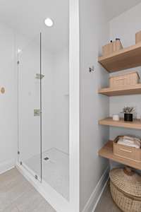 Shower and floating shelves