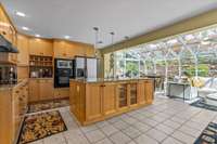 Kitchen/Family room