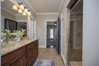 Double Sink / Granite Vanity