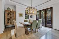 Elegant and Sophisticated Dining Room