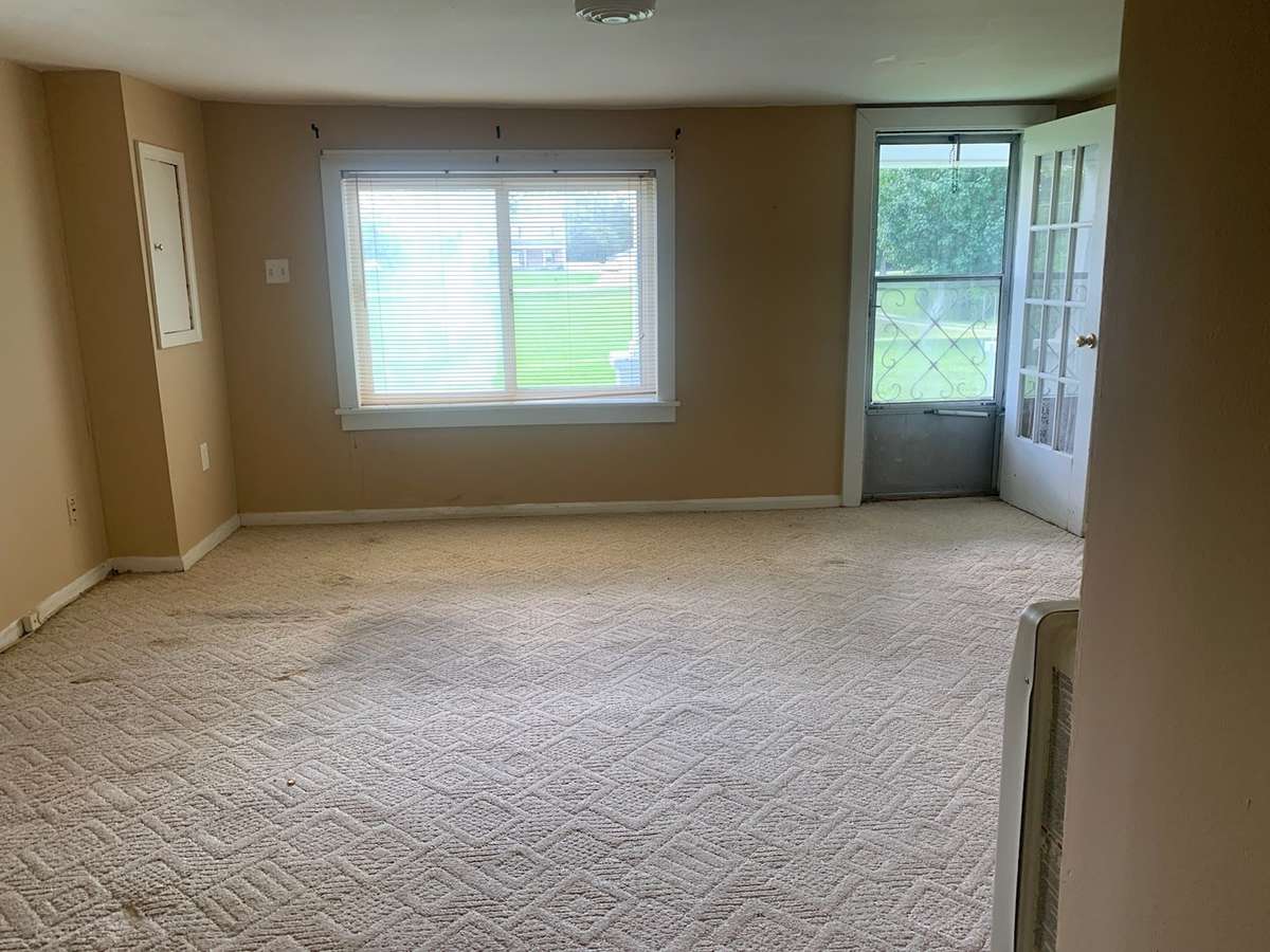 Large living room/