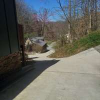 DRIVEWAY TO LAKE