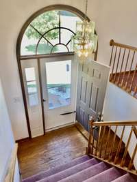 Split foyer