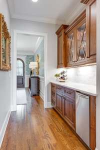 The Butler’s Pantry has new quartz counter, tiled backsplash and new “Sonic” ice machine.