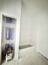 Hall Bath with linen closet