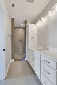 Owners Shower