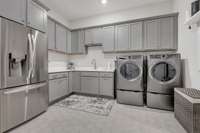 Deluxe laundry room. Fridge does not stay.