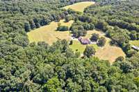 This beautiful farm is a 45 minute commute to Nashville and a 30 minute commute to FTC.