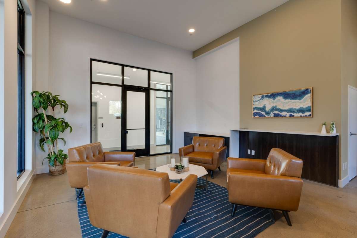 Owners's lounge