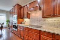 Fine detailing in kitchen backsplash