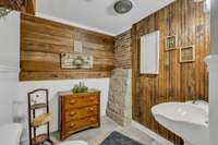 GUEST Half Bath/Powder Room off the Foyer