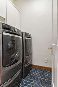 The washer and dryer can convey with the home.