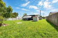 Large fully fenced Yard