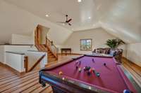 Gorgeous Recreation/Entertainment Room