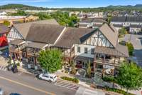 Some of Westhaven's shopping/restaurant/coffee shops