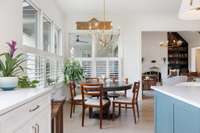 Cozy breakfast room in the kitchen