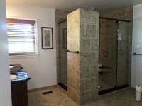 Main bathroom with Large Tile Shower.