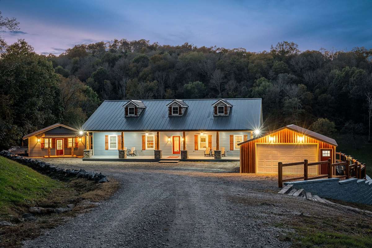 4BR 3BA home on 11.4 acres, located at end of lane with lots of privacy