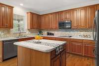 Who doesn't love a large kitchen?  This one is a showstopper!