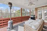 Two-Level Screened-In Back Deck