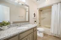 2nd Bedroom En-Suite