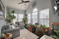 Beautiful morning room with tons of natural lighting!