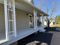 Welcoming front porch - chill!