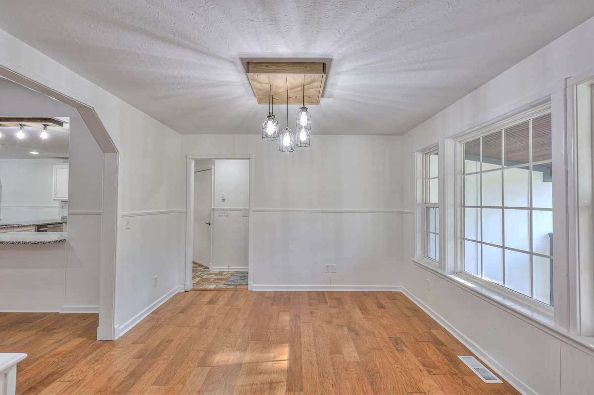 Formal dining room