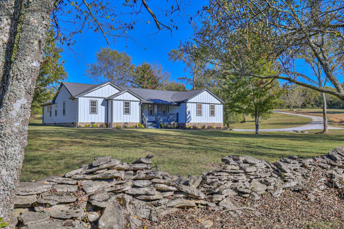Classic Country Living