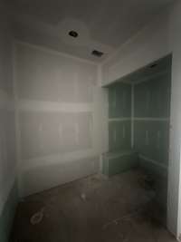 Ensuite Bath #4  Photo taken 6/26/25