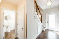 Faux glass door knobs add a touch of classic affect