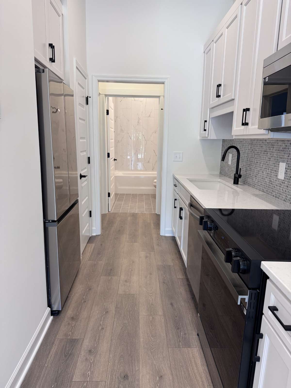 This unit has a fridge!