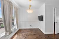Dining Area / Breakfast Nook