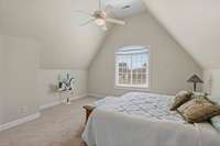 Guest bedroom #1