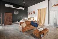 Guest House w/ kitchenette and full bath