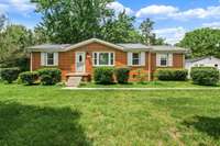 Welcome home! 6728 Jim Cummings Hwy Bradyville, TN 37026